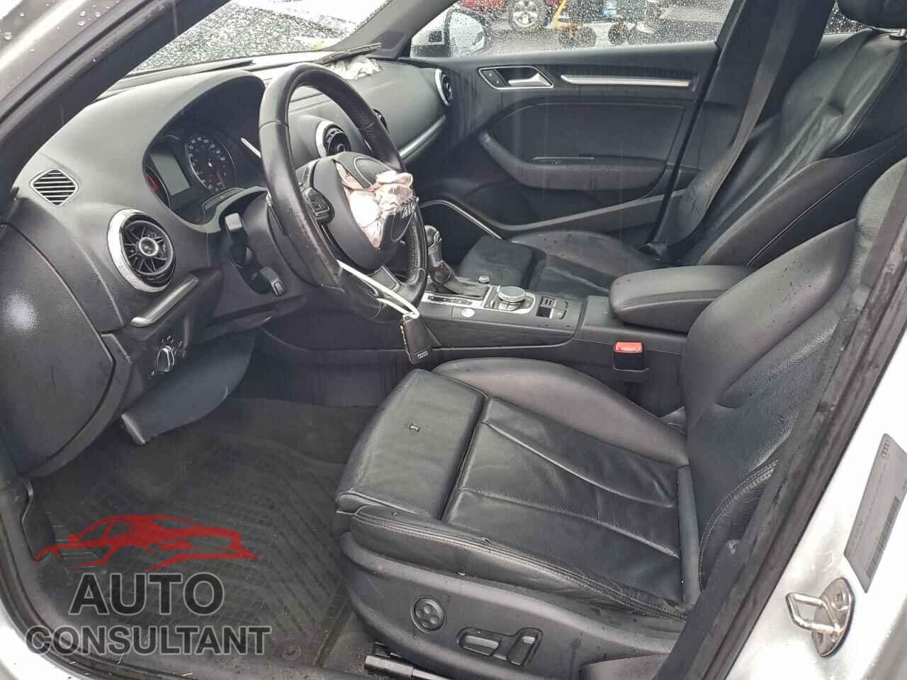 AUDI A3 2015 - WAUCJGFF8F1076242