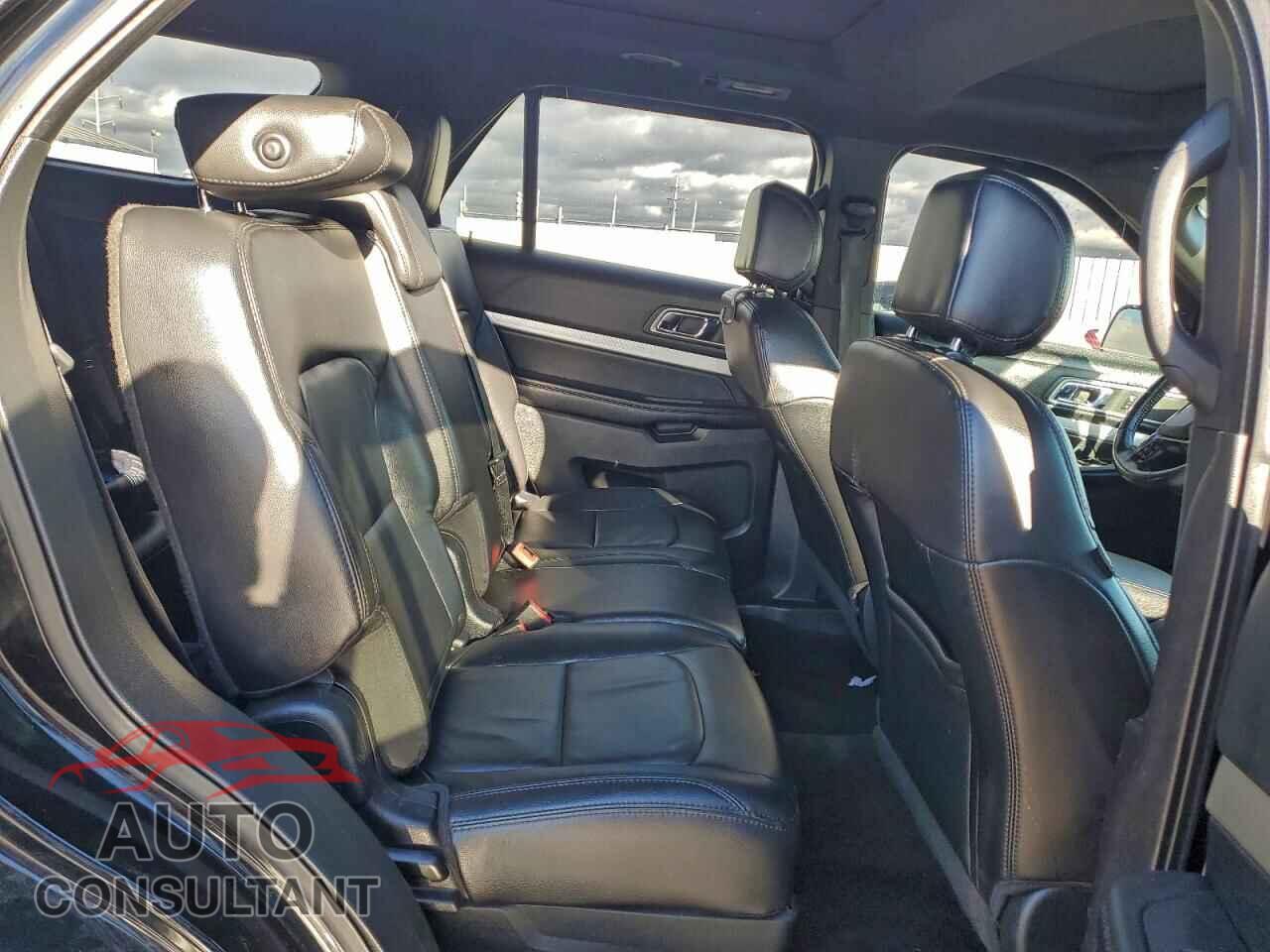 FORD EXPLORER 2017 - 1FM5K8D89HGC74276