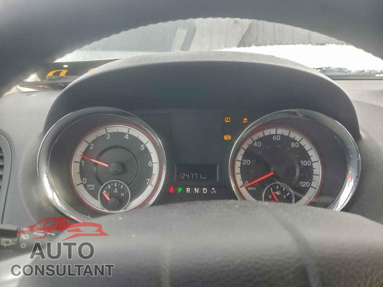 DODGE CARAVAN 2011 - 2D4RN3DGXBR740023