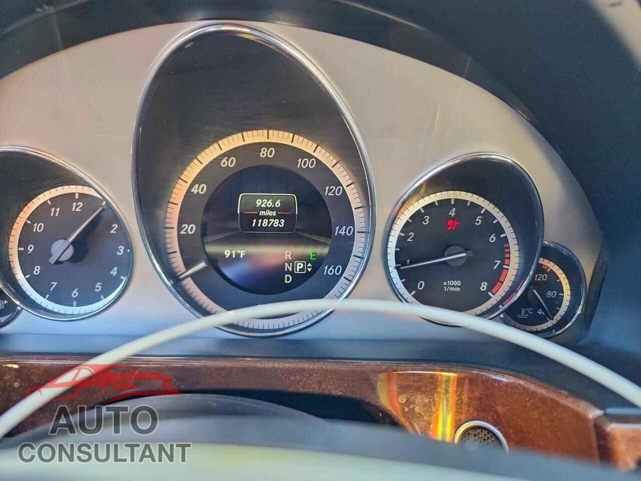 MERCEDES-BENZ E-CLASS 2013 - WDDHF5KB1DA673060