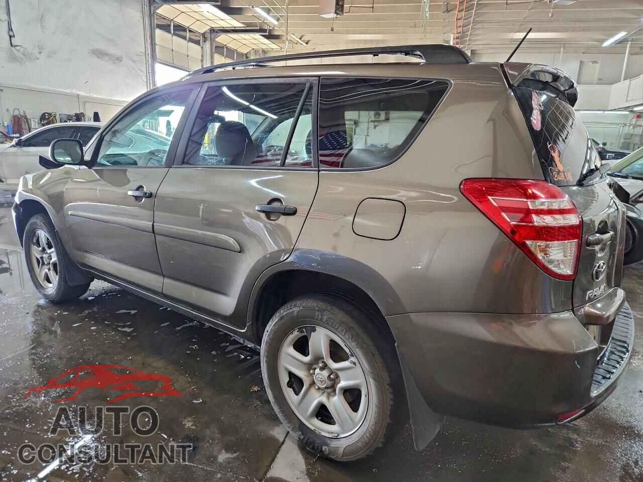 TOYOTA RAV4 2011 - 2T3BF4DV9BW098433
