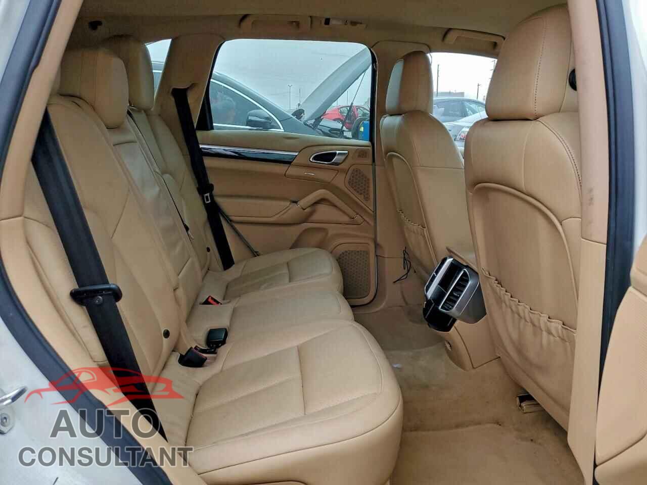 PORSCHE CAYENNE 2011 - WP1AA2A24BLA07935