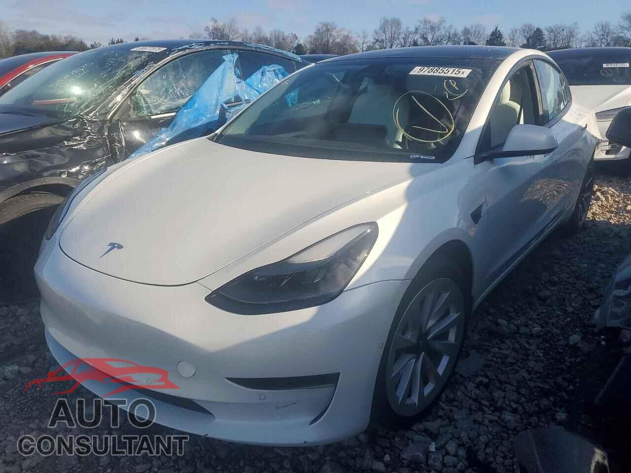 TESLA MODEL 3 2022 - 5YJ3E1EA4NF127557