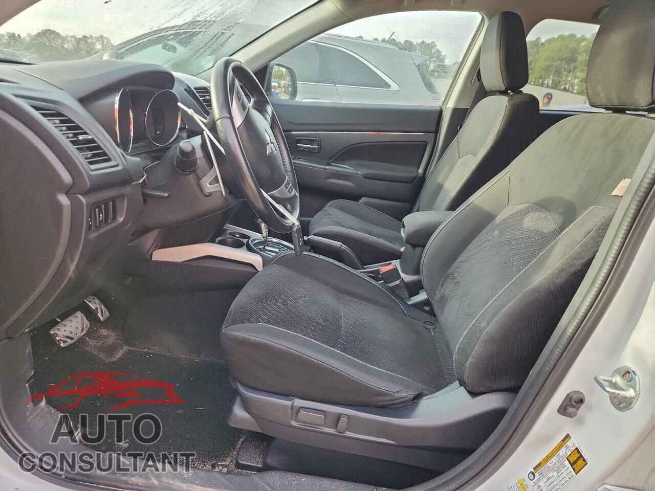 MITSUBISHI OUTLANDER 2013 - 4A4AR5AU9DE016739