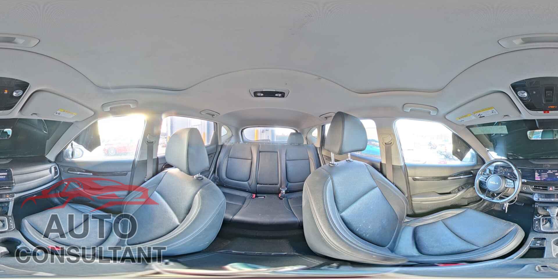 KIA SELTOS 2024 - KNDETCA71R7500828