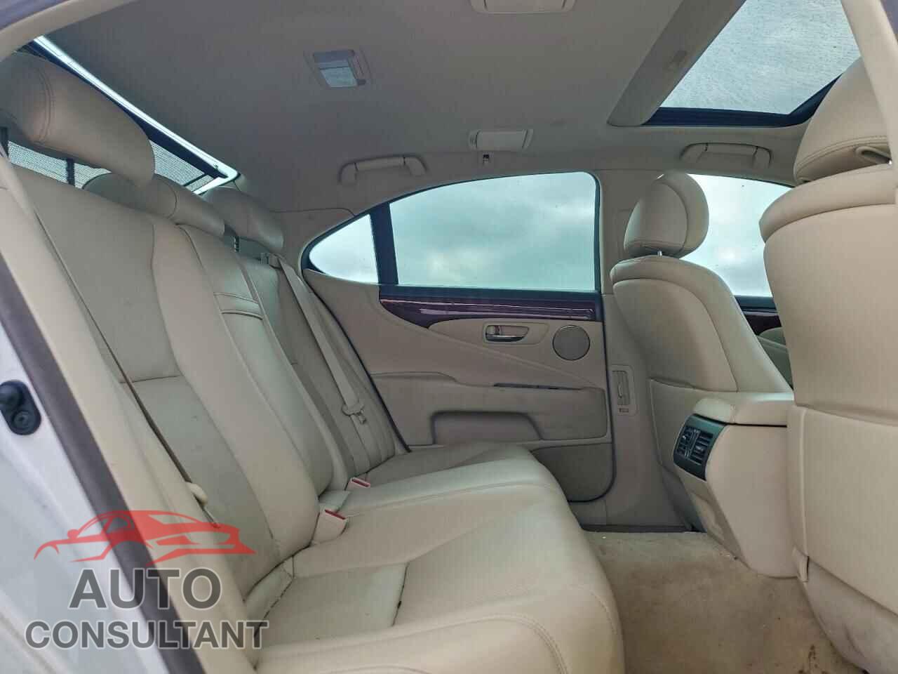 LEXUS LS460 2012 - JTHBL5EF3C5113764
