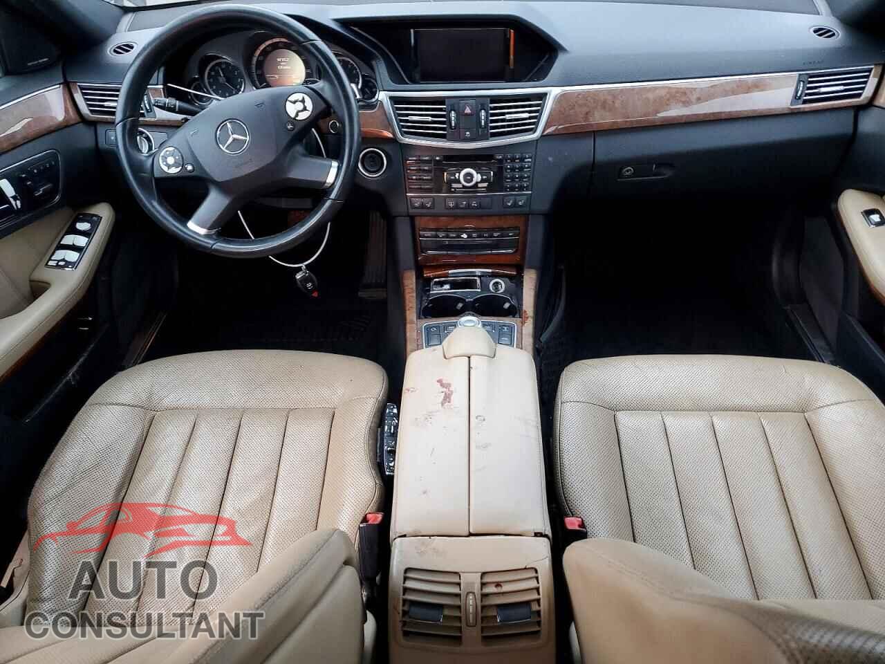 MERCEDES-BENZ E-CLASS 2010 - WDDHF7CB4AA211663