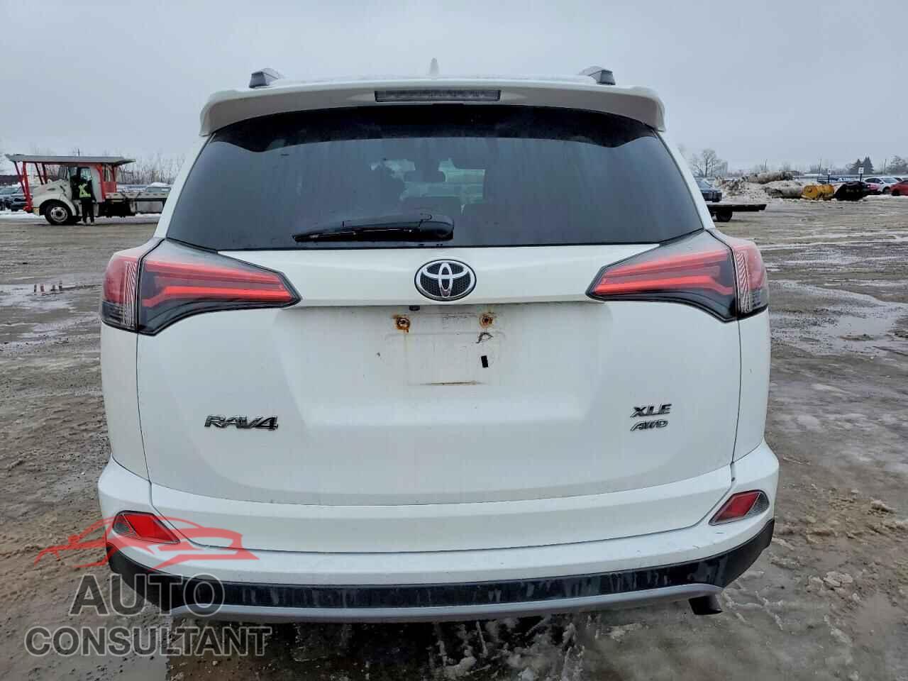 TOYOTA RAV4 2017 - 2T3RFREV2HW582267