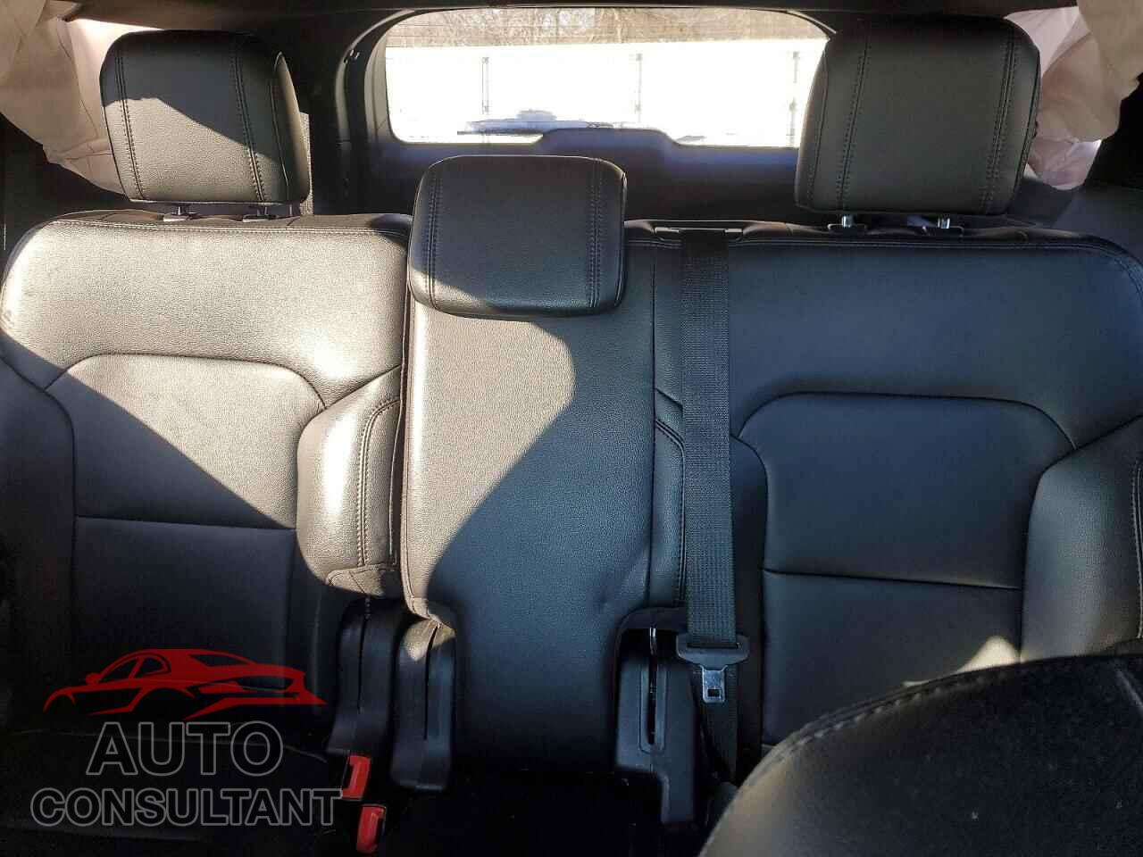 FORD EXPLORER 2018 - 1FM5K8D86JGB82676