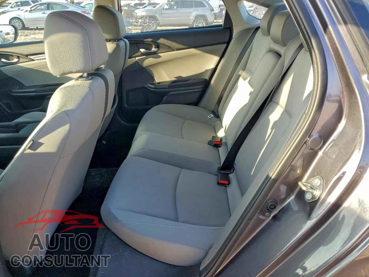 HONDA CIVIC 2017 - 19XFC2F71HE032041