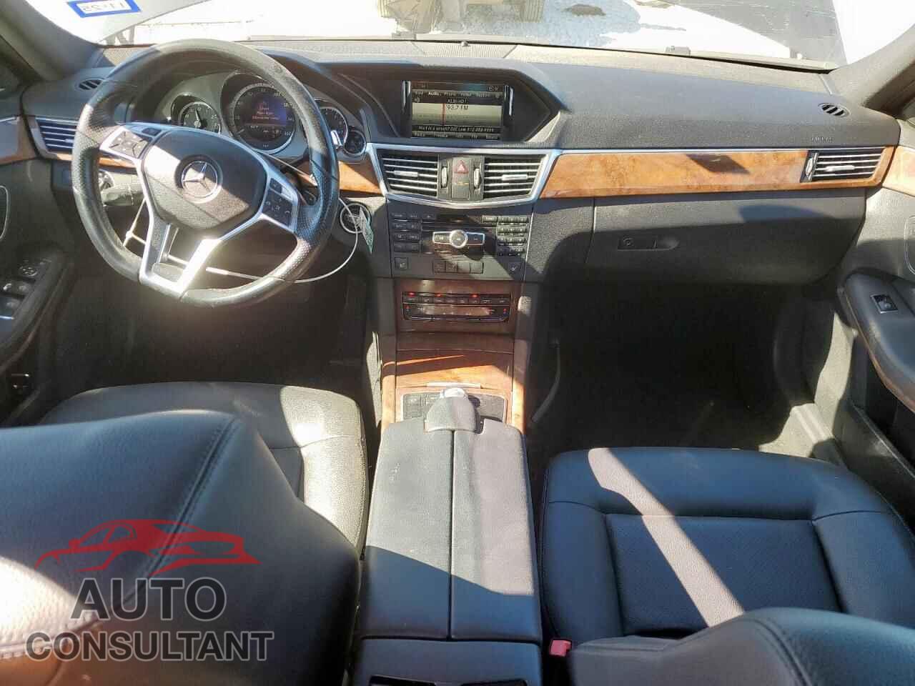 MERCEDES-BENZ E-CLASS 2013 - WDDHF5KBXDA728749