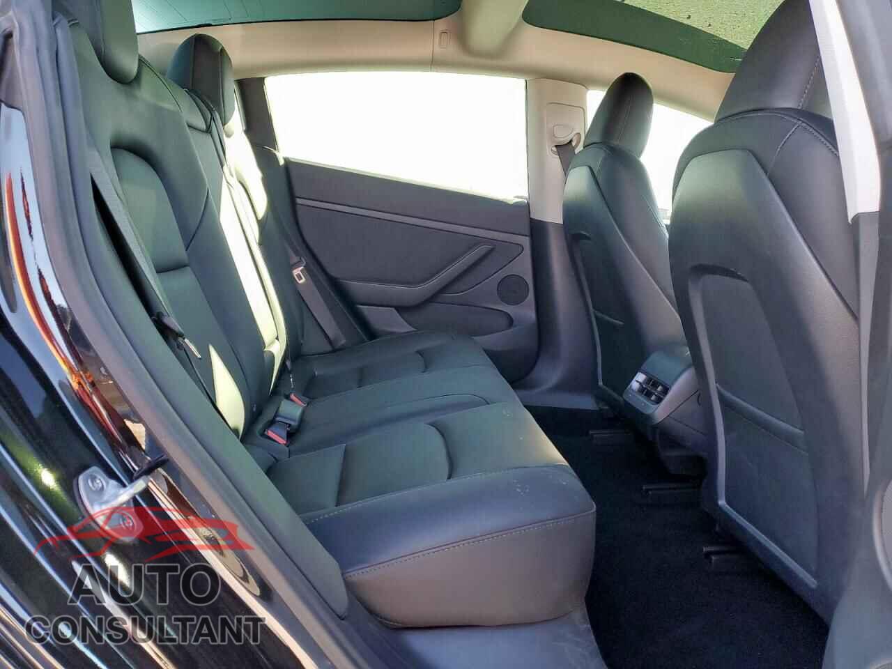 TESLA MODEL 3 2023 - 5YJ3E1EC2PF692085