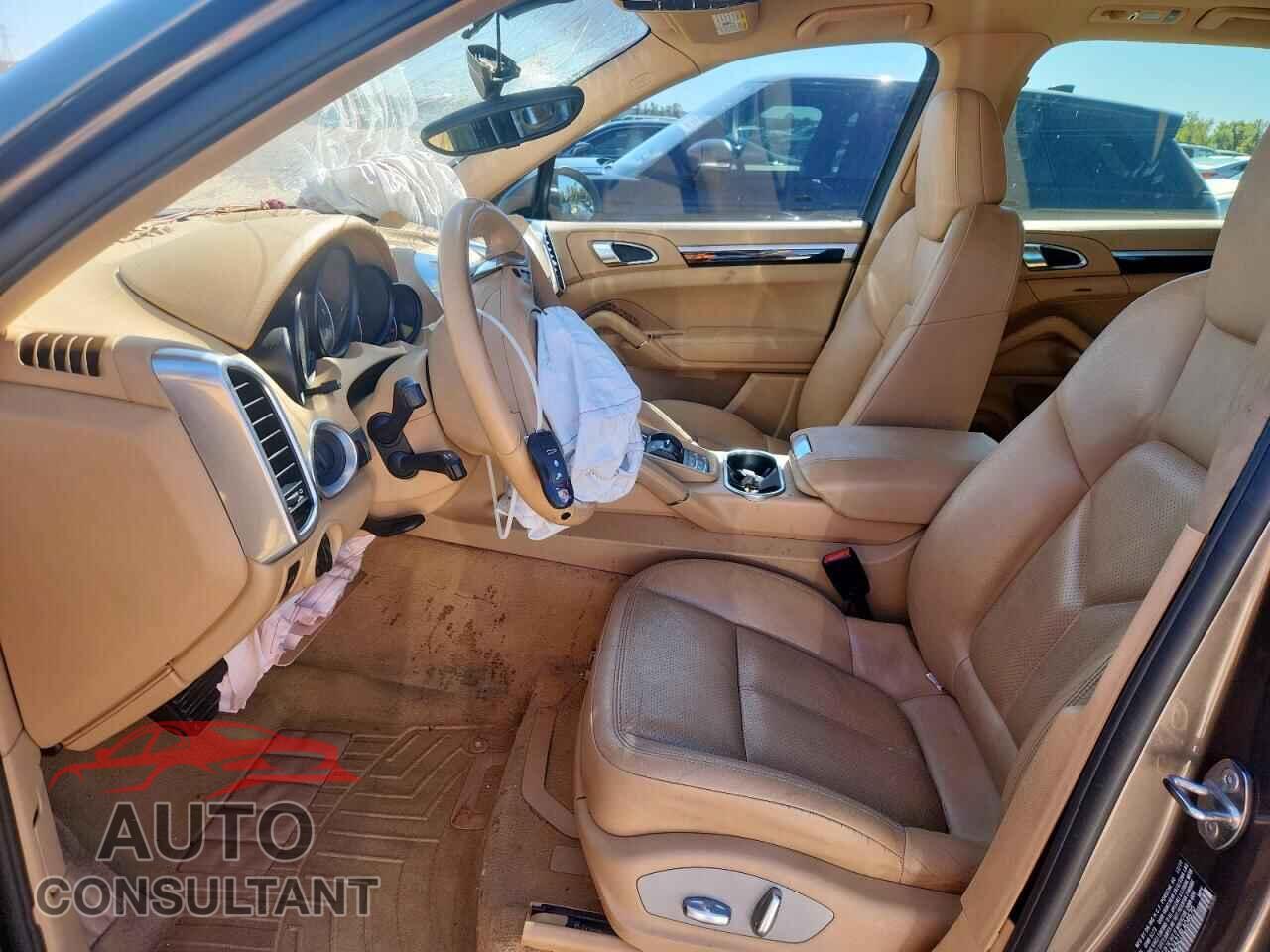 PORSCHE CAYENNE 2011 - WP1AA2A21BLA04670