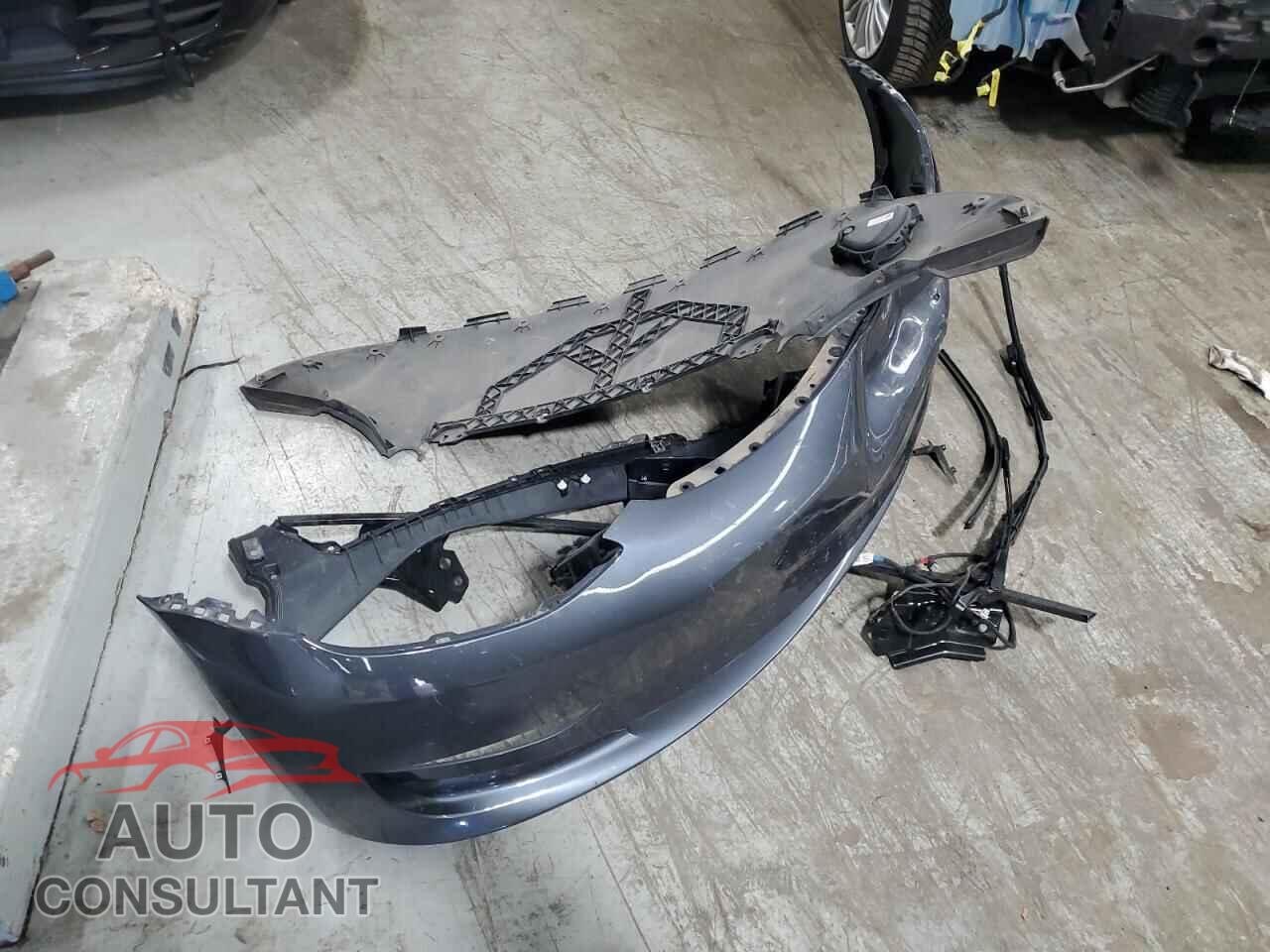 TESLA MODEL 3 2023 - 5YJ3E1EB1PF657271
