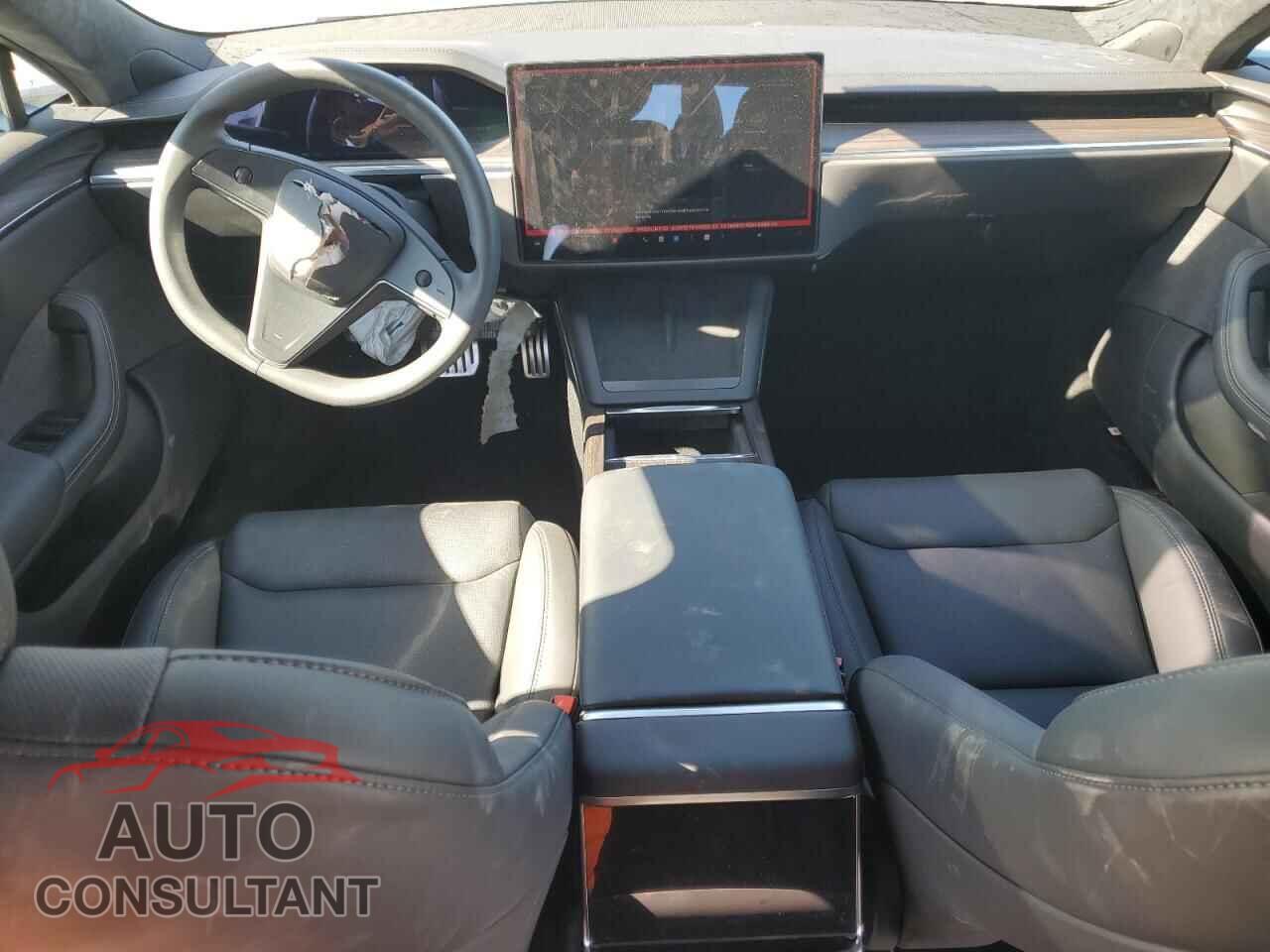 TESLA MODEL S 2023 - 5YJSA1E59PF526123