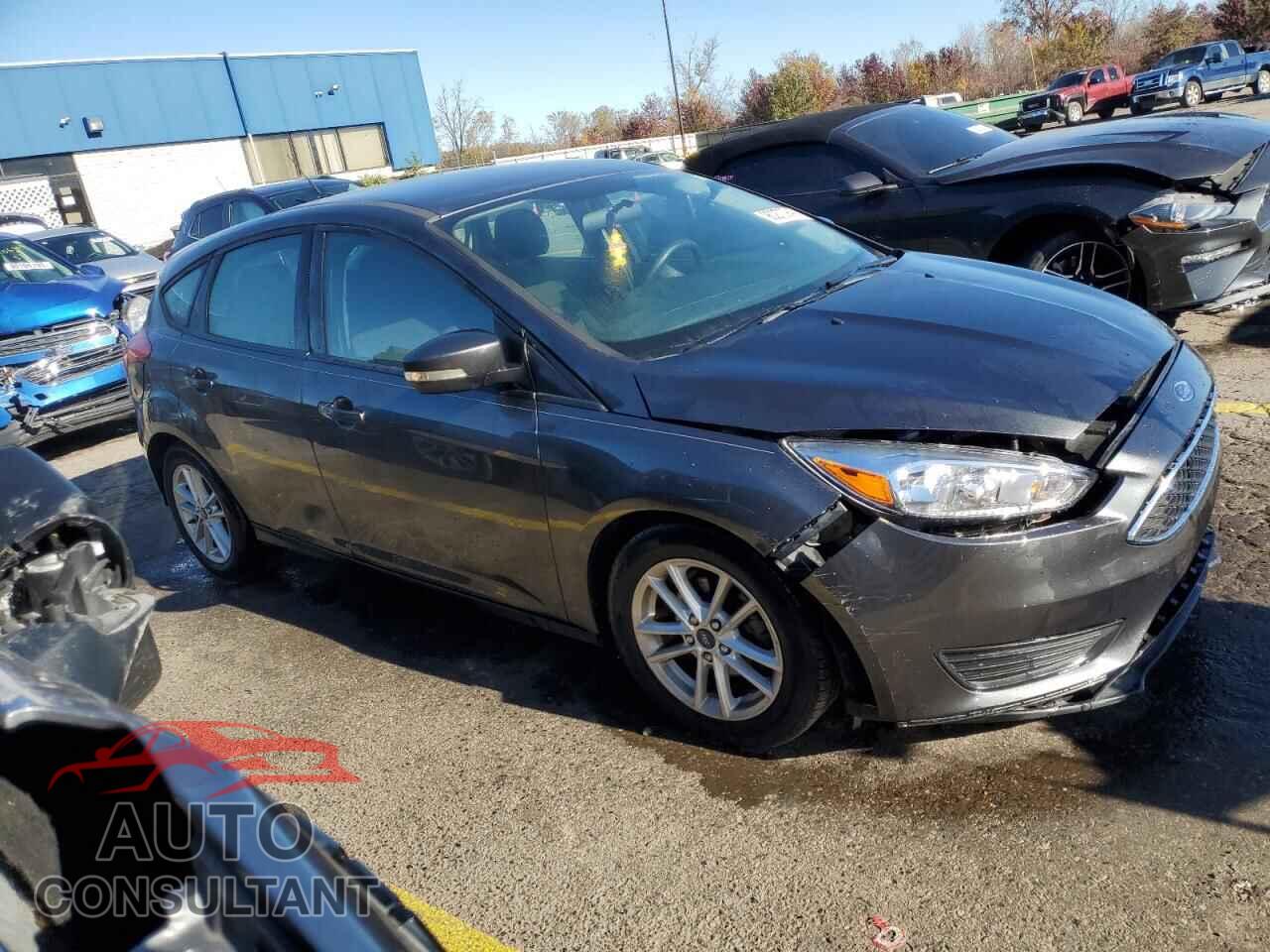 FORD FOCUS 2017 - 1FADP3K26HL213385