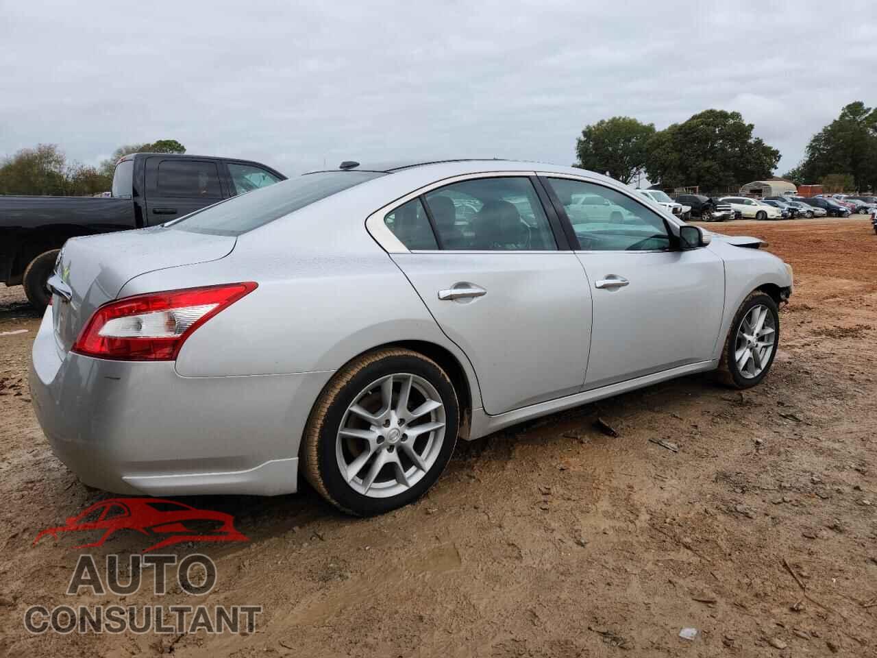 NISSAN MAXIMA 2011 - 1N4AA5AP1BC804373