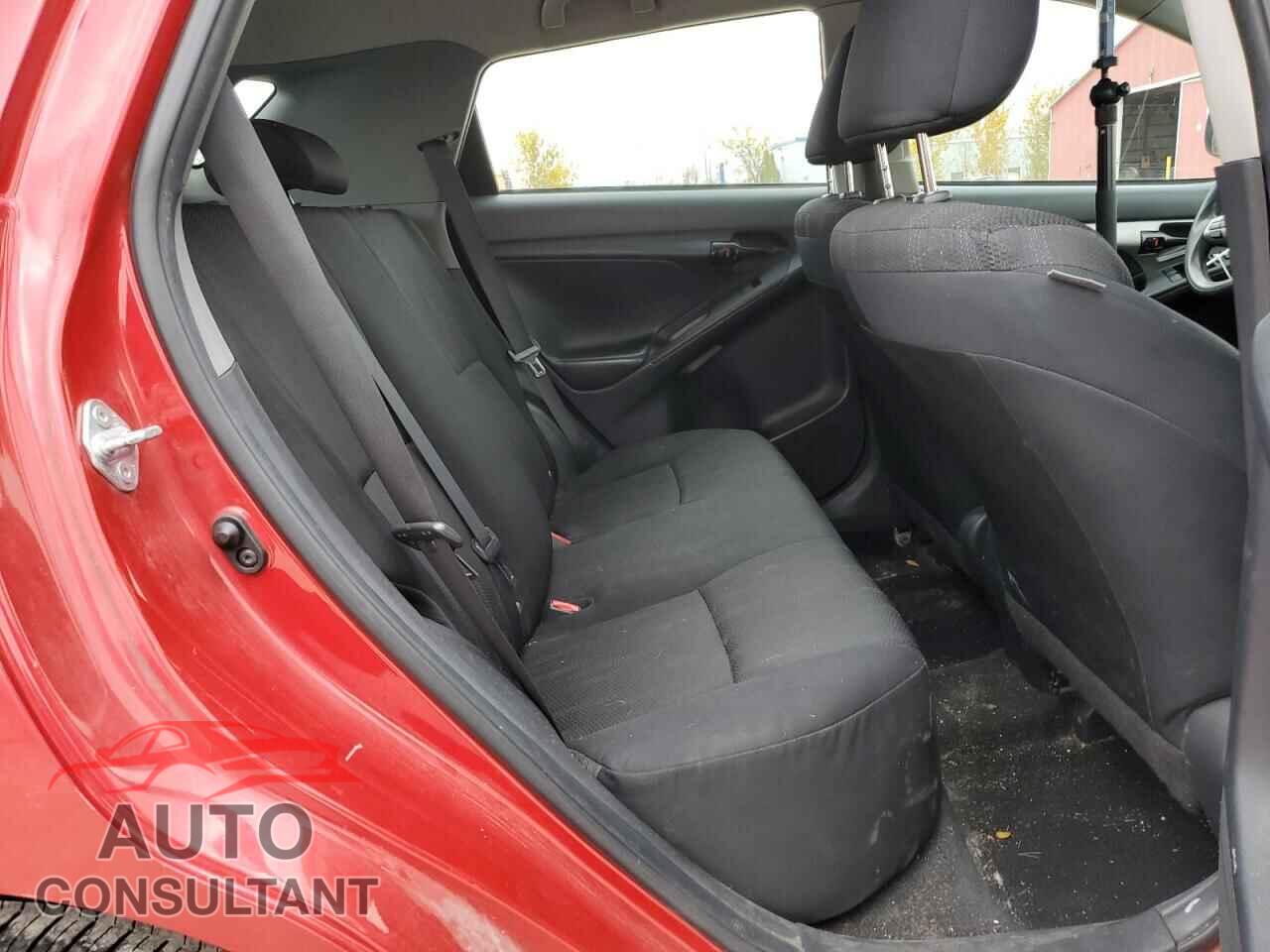 TOYOTA MATRIX 2014 - 2T1KU4EEXEC137016