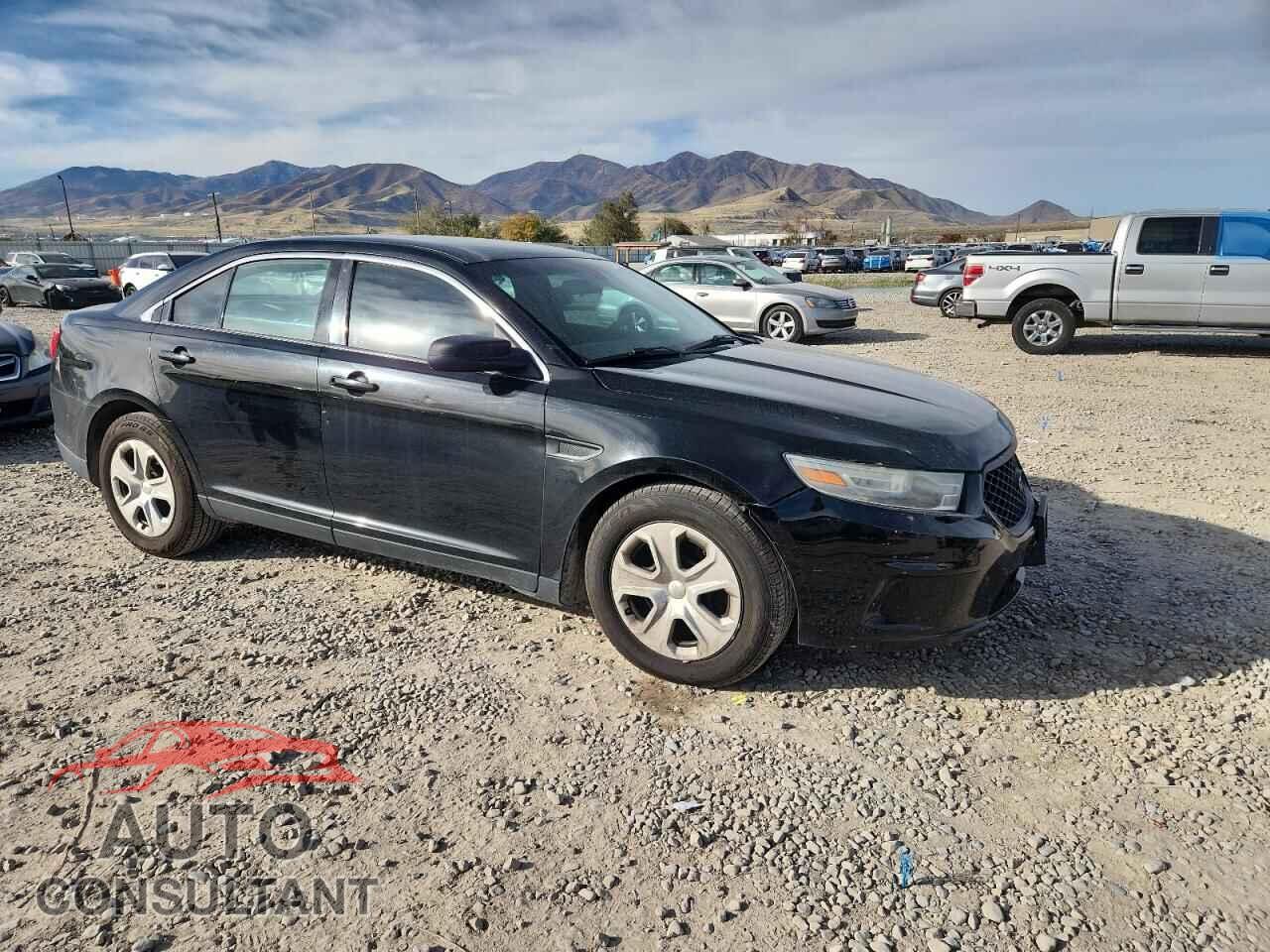 FORD TAURUS 2013 - 1FAHP2M82DG152830