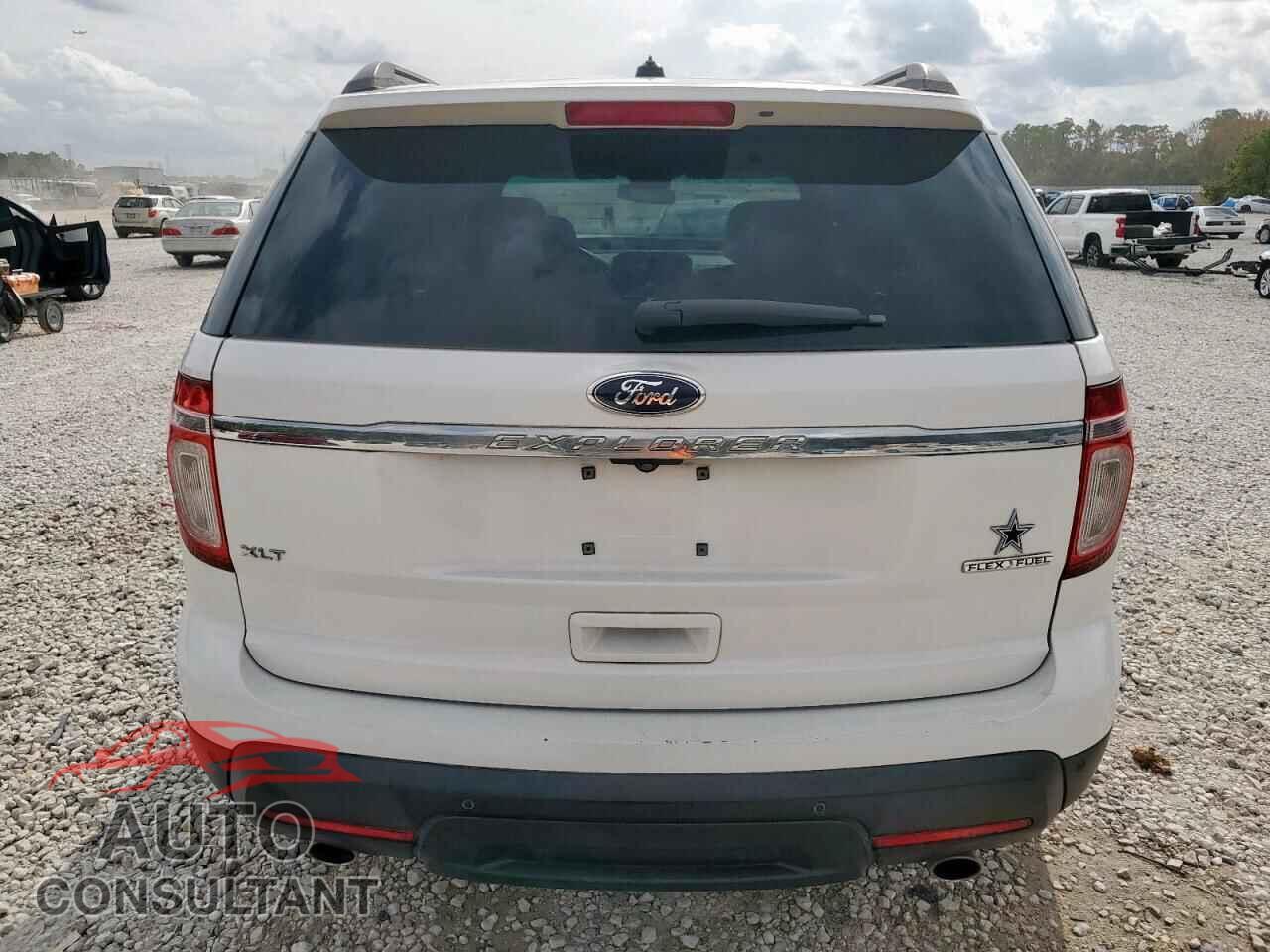FORD EXPLORER 2013 - 1FM5K7D80DGB14372