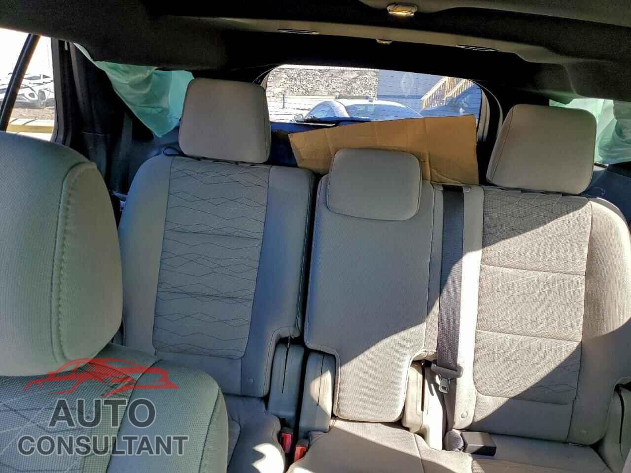 FORD EXPLORER 2015 - 1FM5K7B81FGA11984