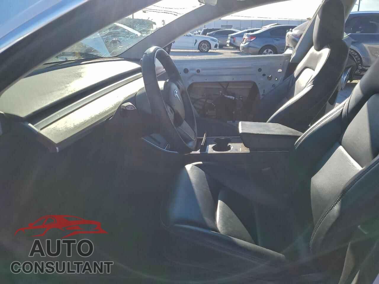 TESLA MODEL 3 2019 - 5YJ3E1EBXKF512674