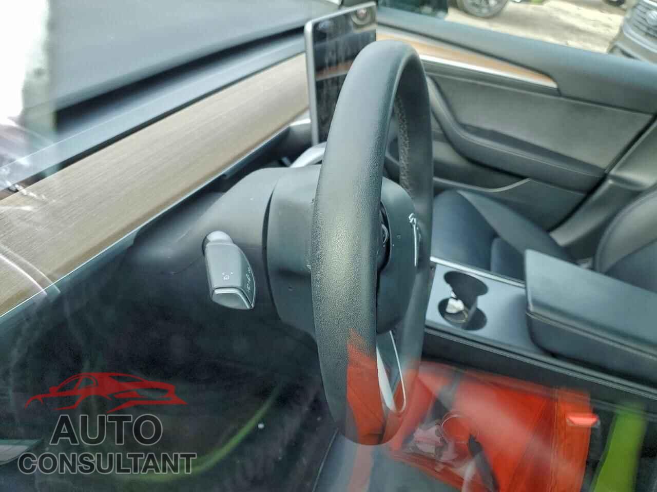 TESLA MODEL 3 2023 - 5YJ3E1EA2PF459709