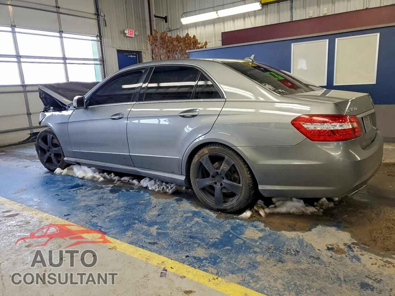 MERCEDES-BENZ E-CLASS 2011 - WDDHF8HB5BA340866