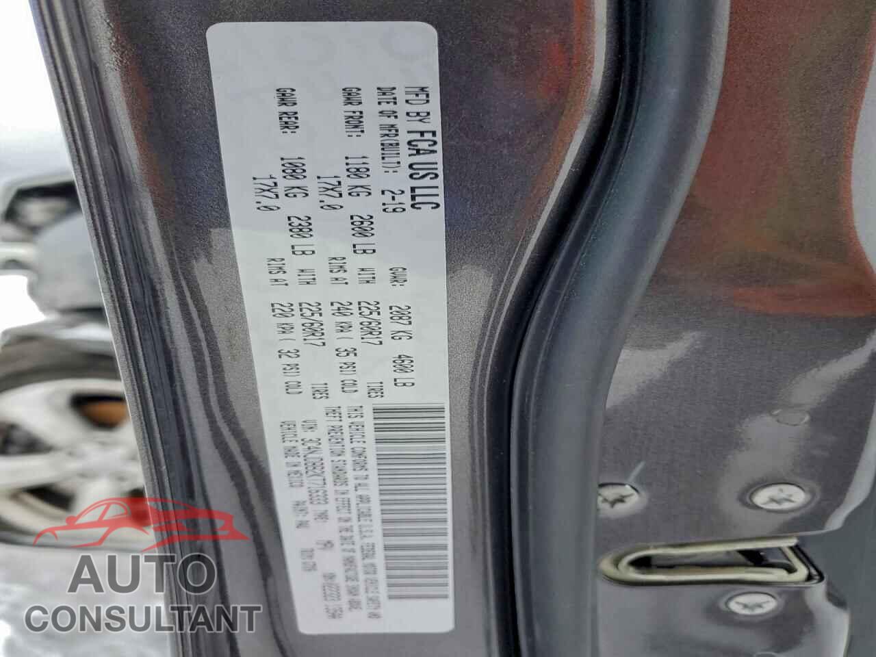 JEEP COMPASS 2019 - 3C4NJDBB2KT716333