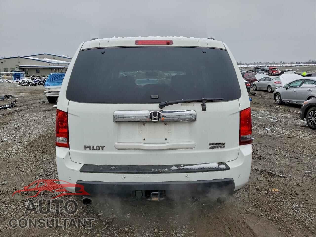 HONDA PILOT 2009 - 5FNYF48939B048005