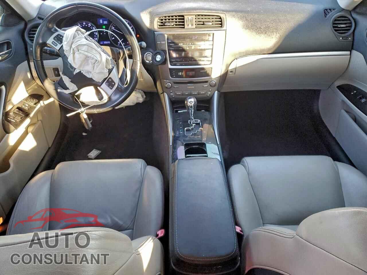 LEXUS IS 2012 - JTHBF5C26C5183220