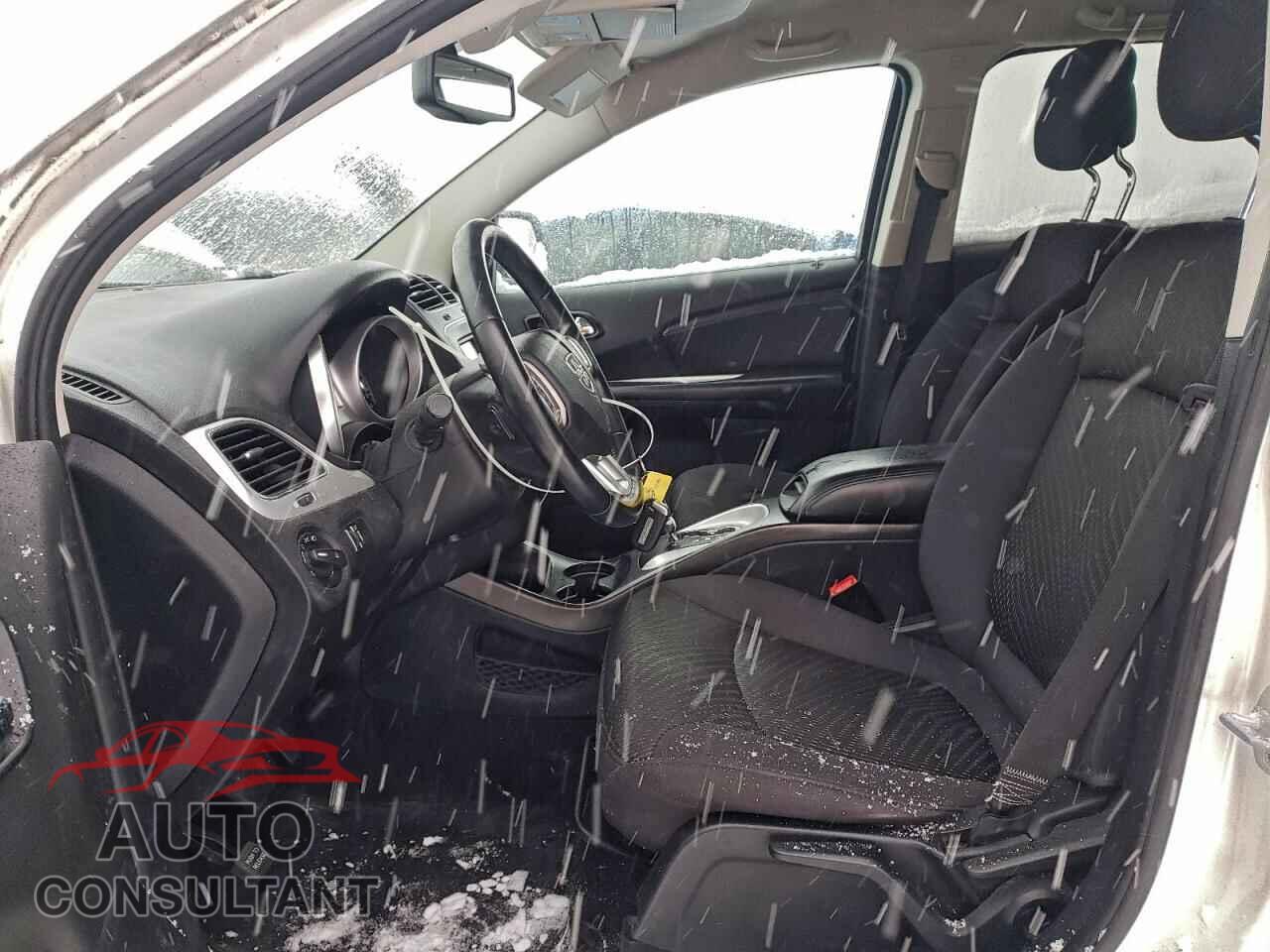 DODGE JOURNEY 2012 - 3C4PDCCG8CT315701