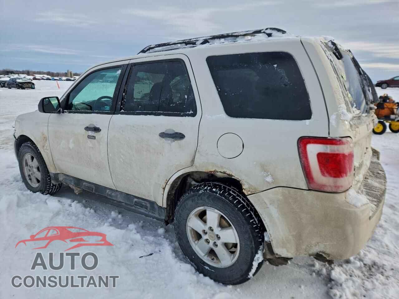 FORD ESCAPE 2011 - 1FMCU9D78BKB37557