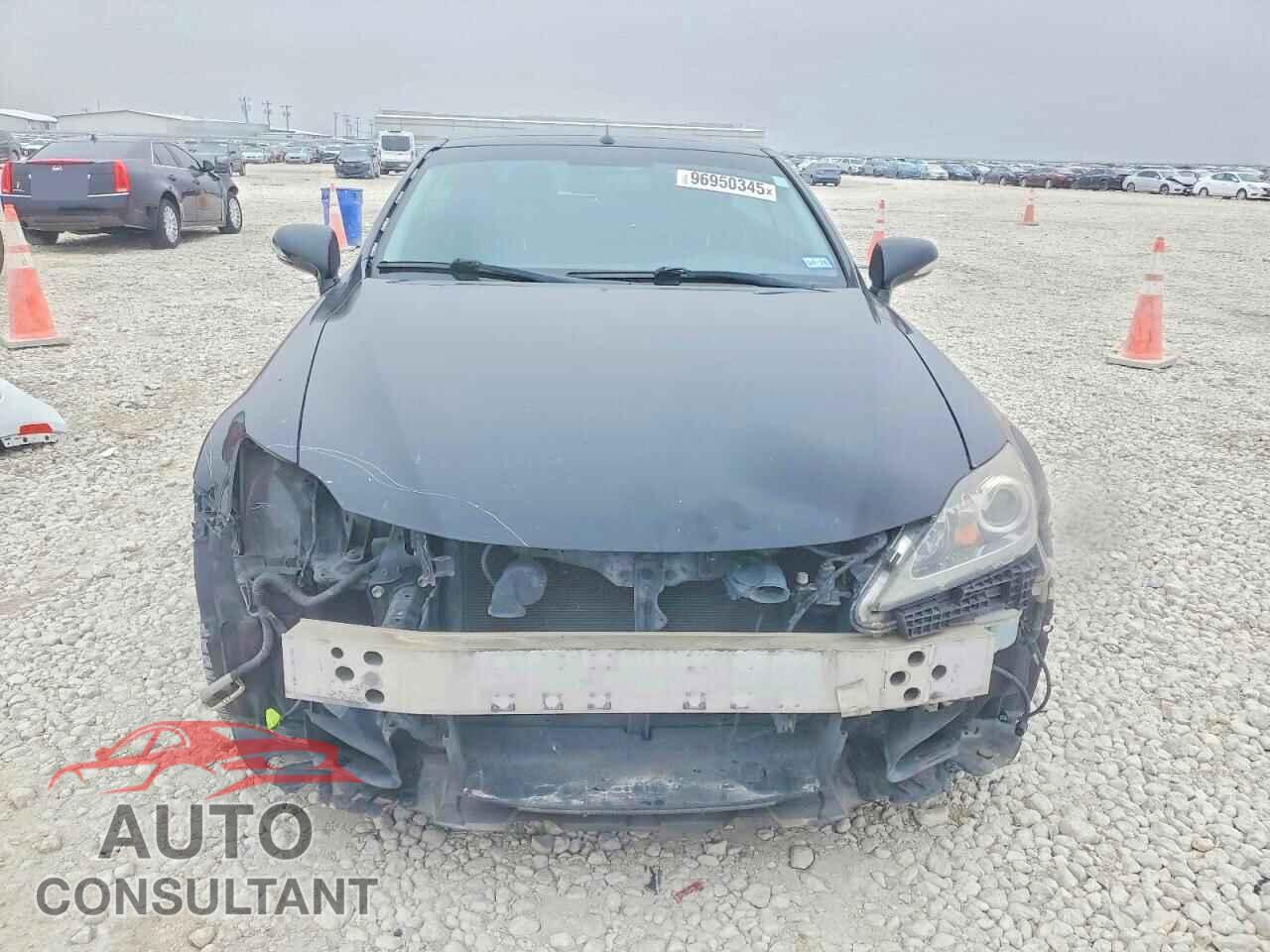 LEXUS IS 2014 - JTHFF2C23E2530345