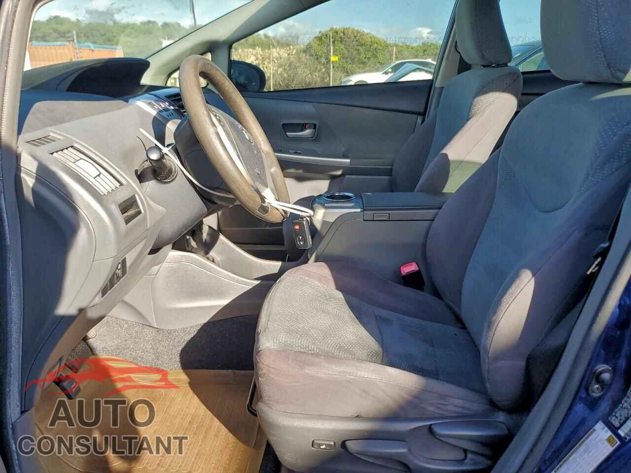 TOYOTA PRIUS 2013 - JTDZN3EU6D3211312