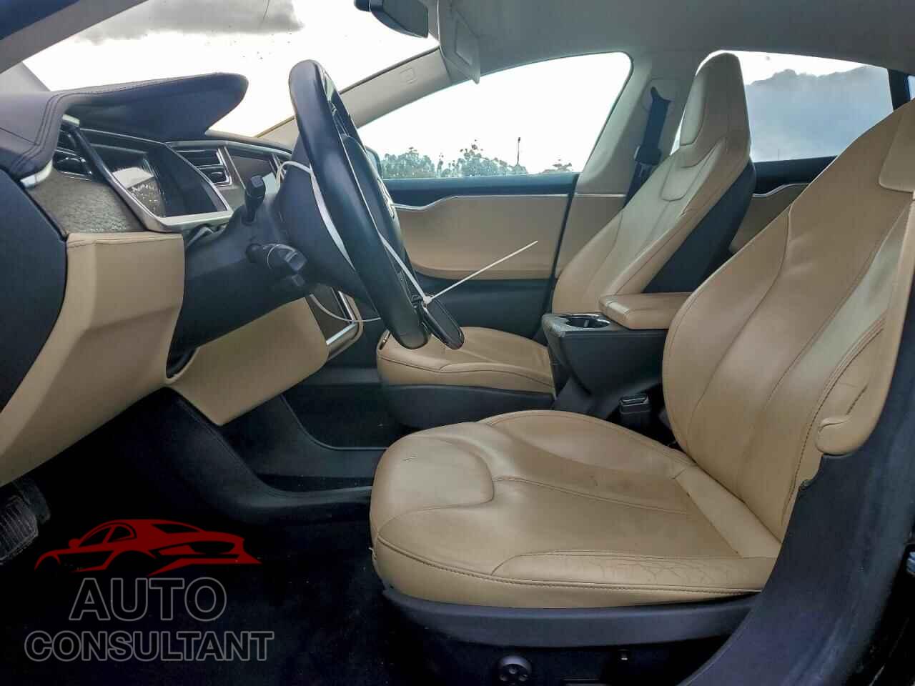 TESLA MODEL S 2013 - 5YJSA1CG1DFP03750