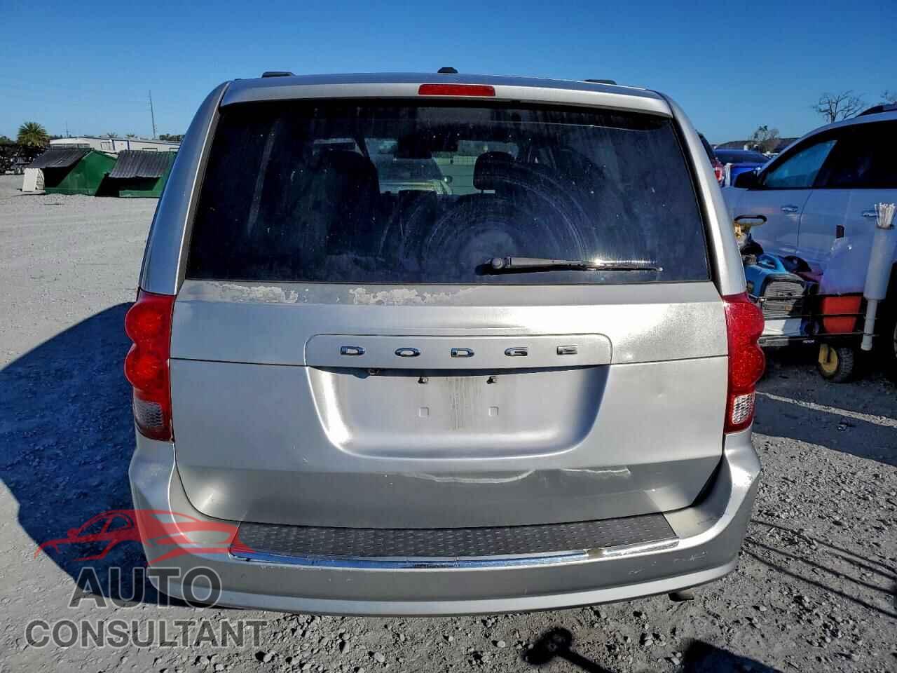 DODGE CARAVAN 2011 - 2D4RN5DG3BR678816