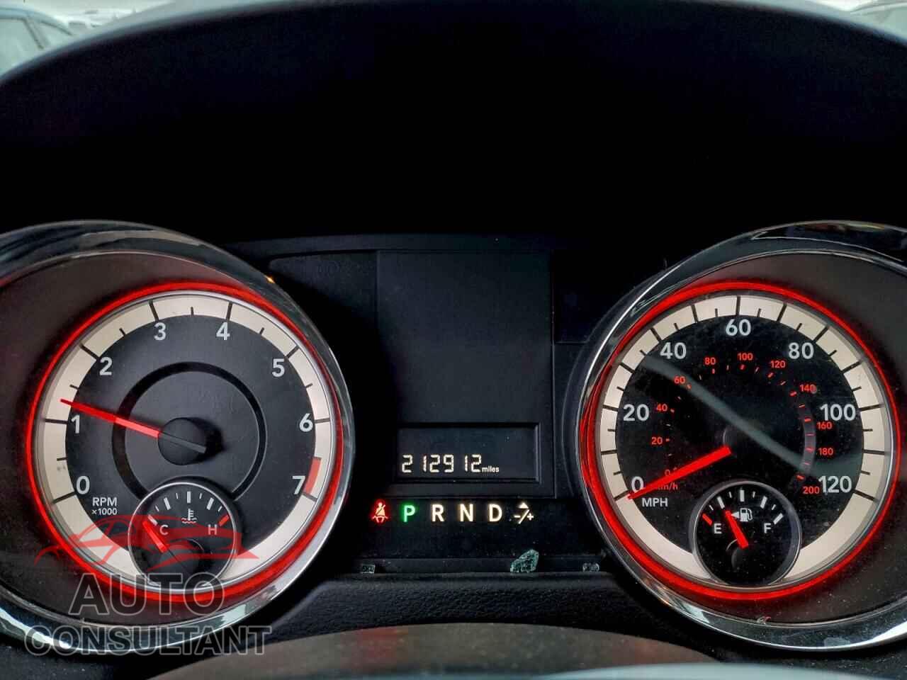 DODGE CARAVAN 2013 - 2C4RDGBG7DR766057