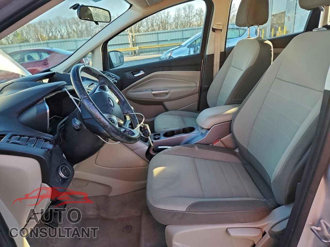 FORD CMAX 2015 - 1FADP5AU1FL117594