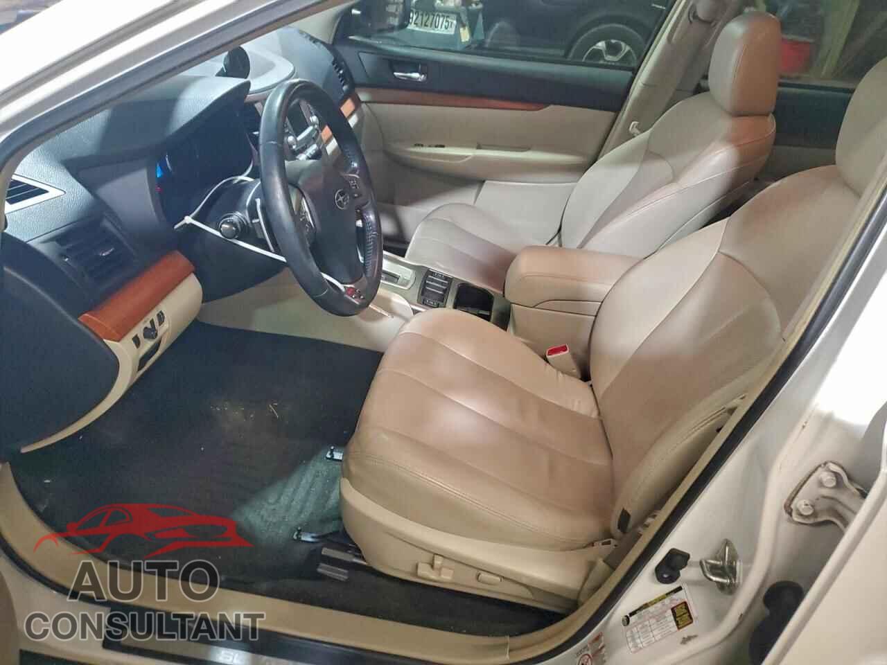 SUBARU OUTBACK 2014 - 4S4BRBLC8E3297987