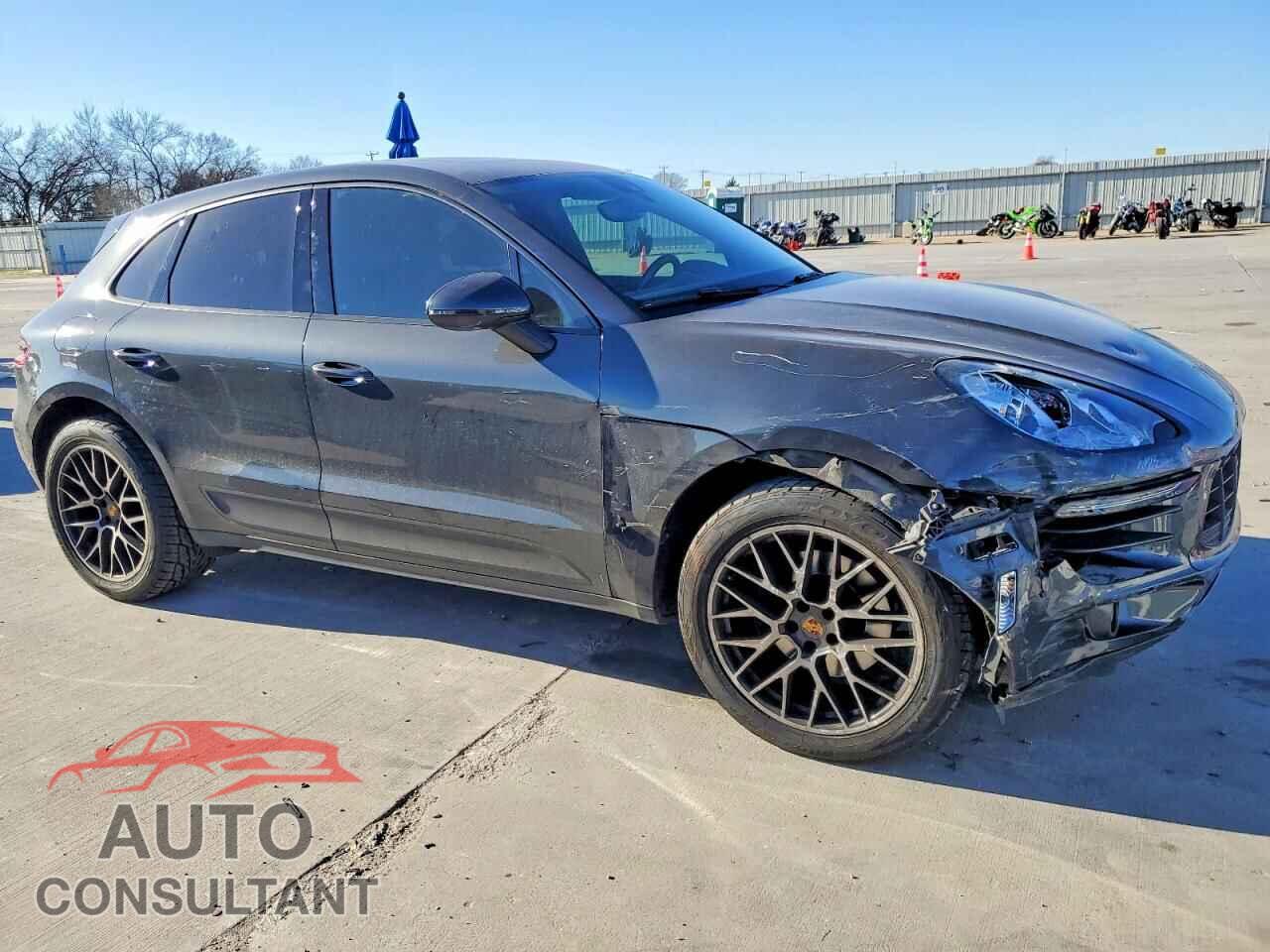 PORSCHE MACAN 2017 - WP1AA2A59HLB02588