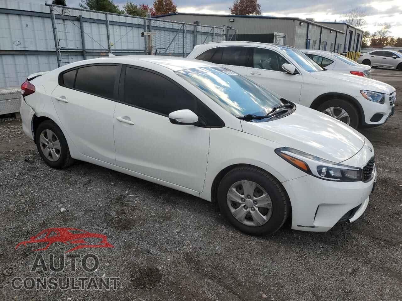 KIA FORTE 2018 - 3KPFK4A71JE237578