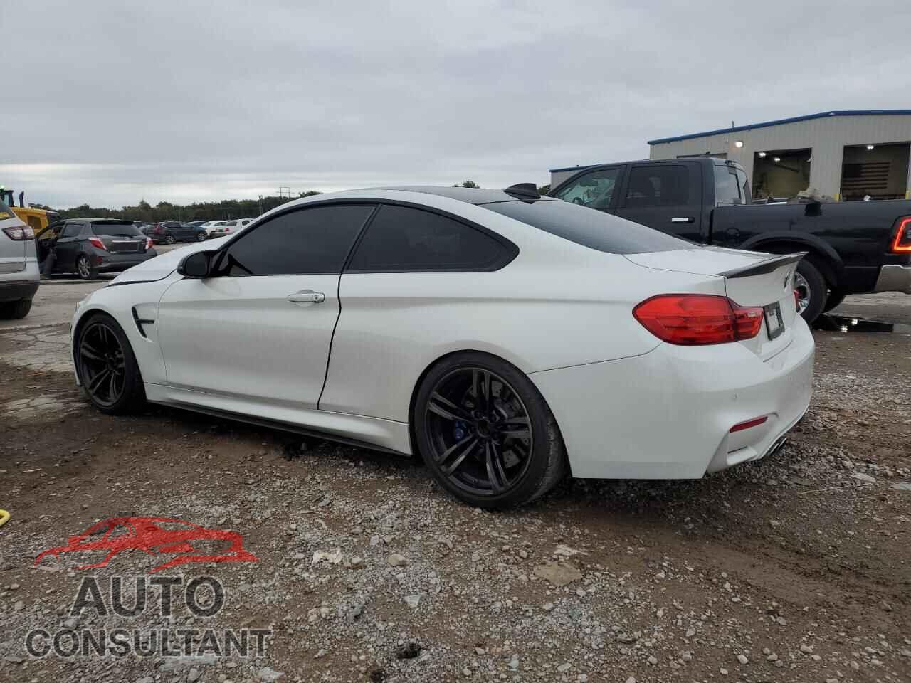 BMW M4 2015 - WBS3R9C55FK332424