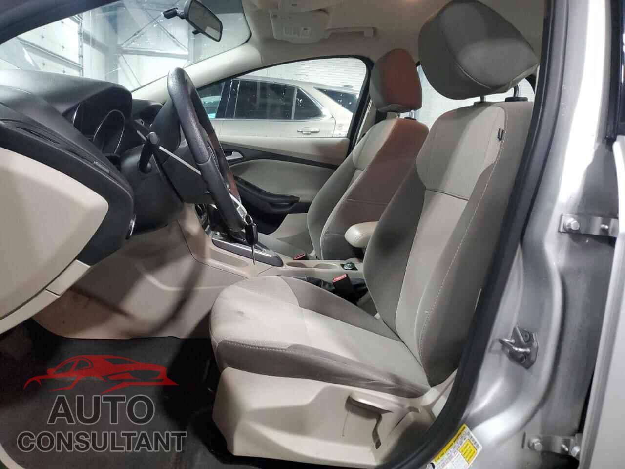 FORD FOCUS 2014 - 1FADP3F20EL356645