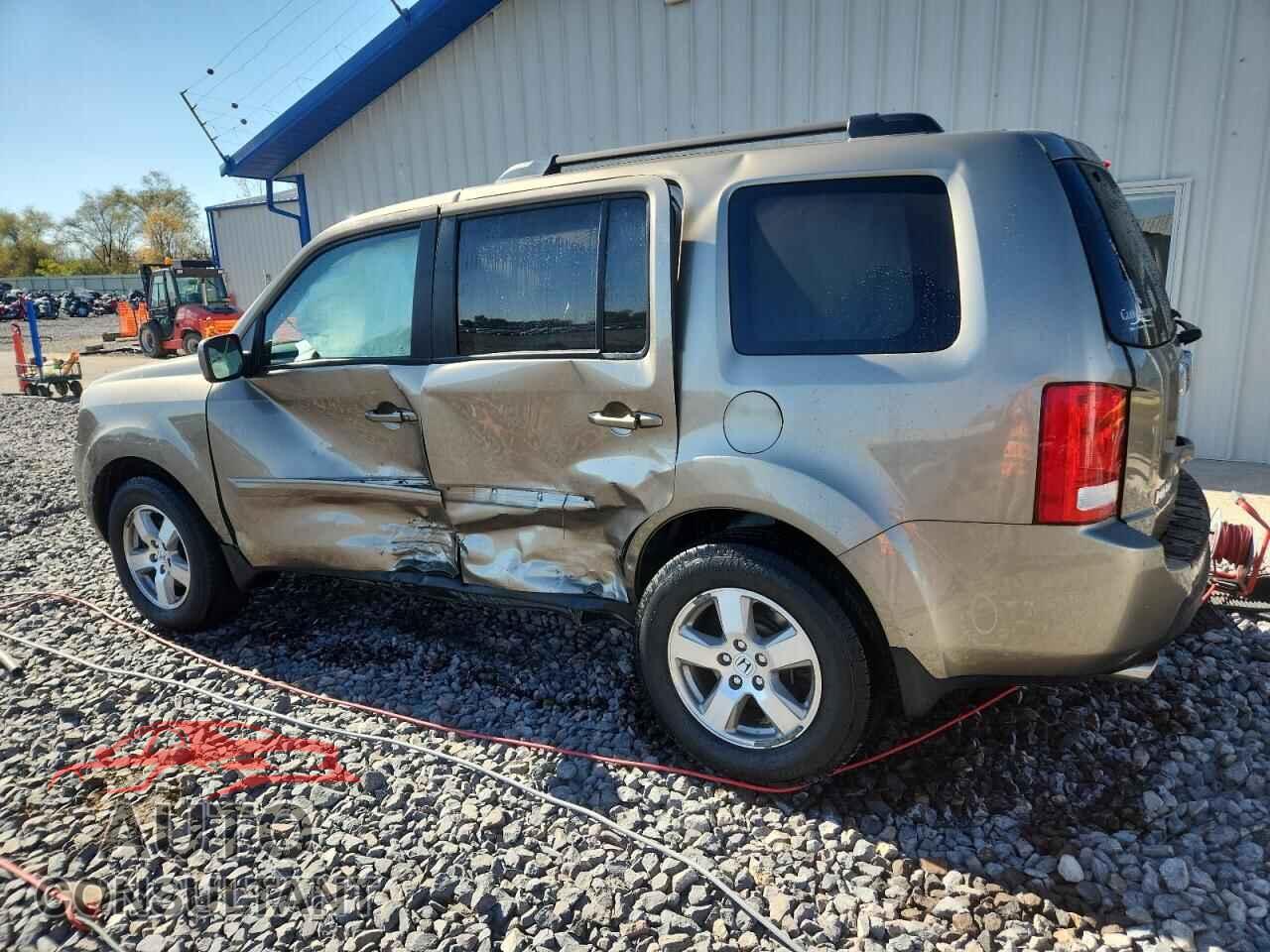 HONDA PILOT 2011 - 5FNYF4H57BB084279