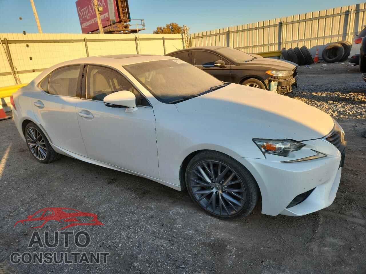 LEXUS IS 2015 - JTHBF1D24F5068837