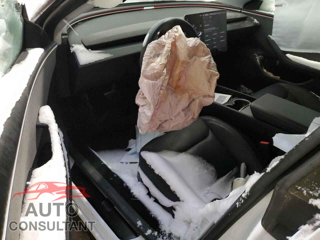 TESLA MODEL 3 2024 - LRW3E7FA1RC058005