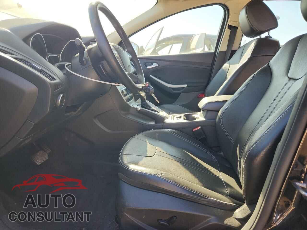 FORD FOCUS 2014 - 1FADP3F22EL245109