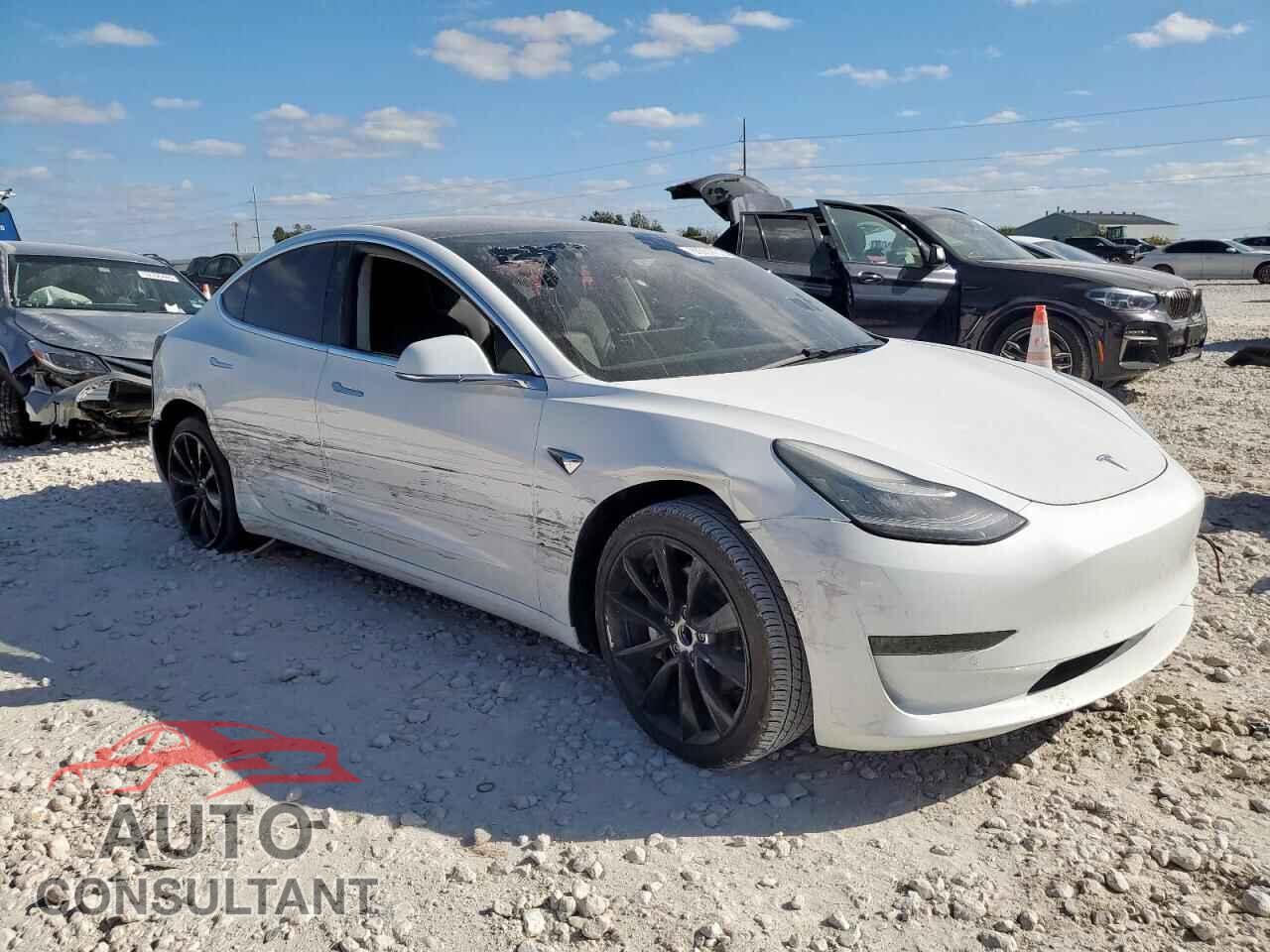 TESLA MODEL 3 2018 - 5YJ3E1EA8JF062352