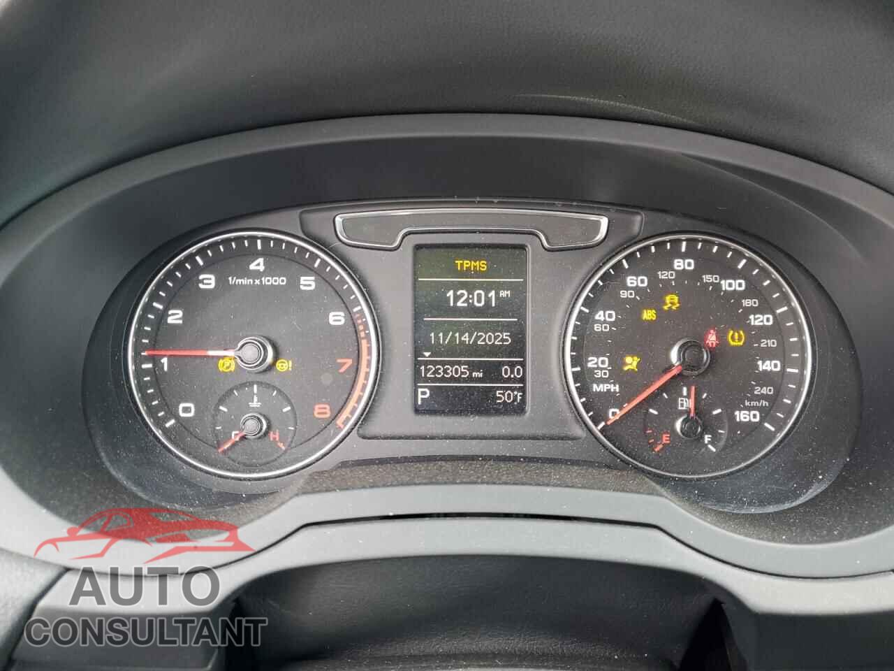 AUDI Q3 2017 - WA1ECCFS0HR014327